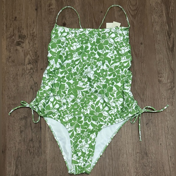 NWT No Boundaries Strappy Scoop One Piece Swimsuit Size XL - Picture 4 of 6